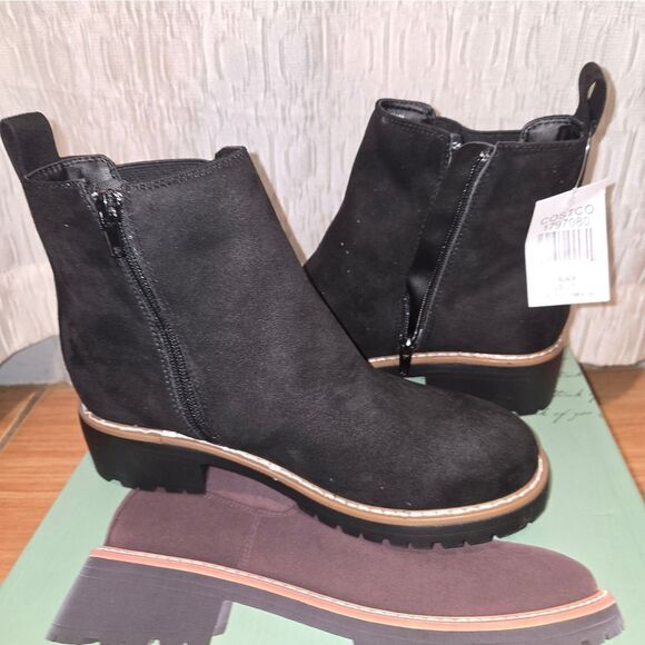 Kensie Women's Kayla Black Chelsea Faux Suede Boots Size 7 - Picture 9 of 10